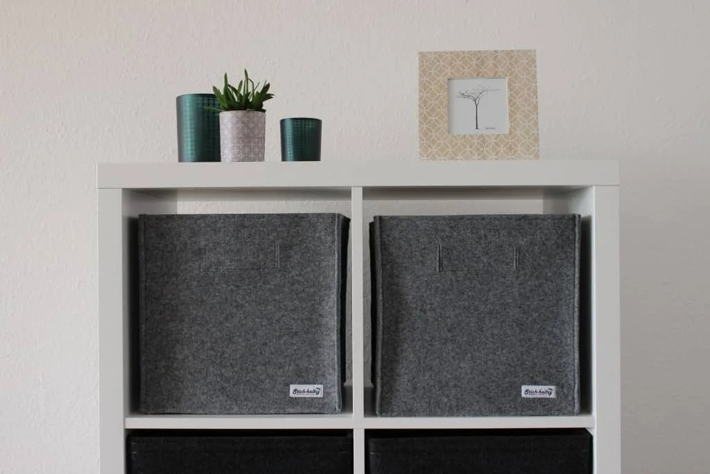 Minimalistischer Regalkorb