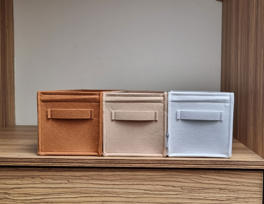 CD Boxen aus Filz Creme Beige 