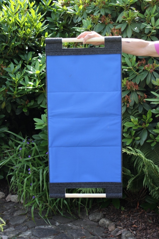 Kaminholztrage Stich-haltig.com blau