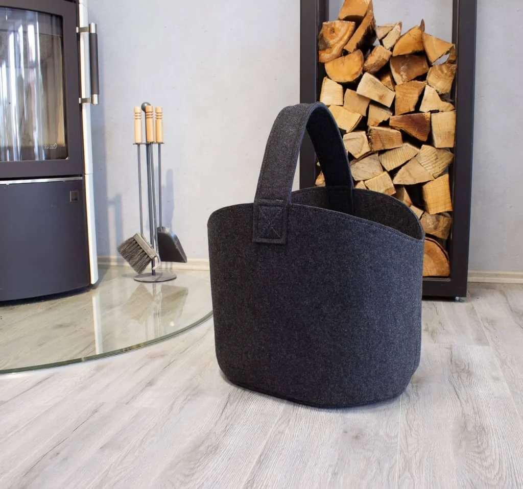 Filztasche für Kaminholz