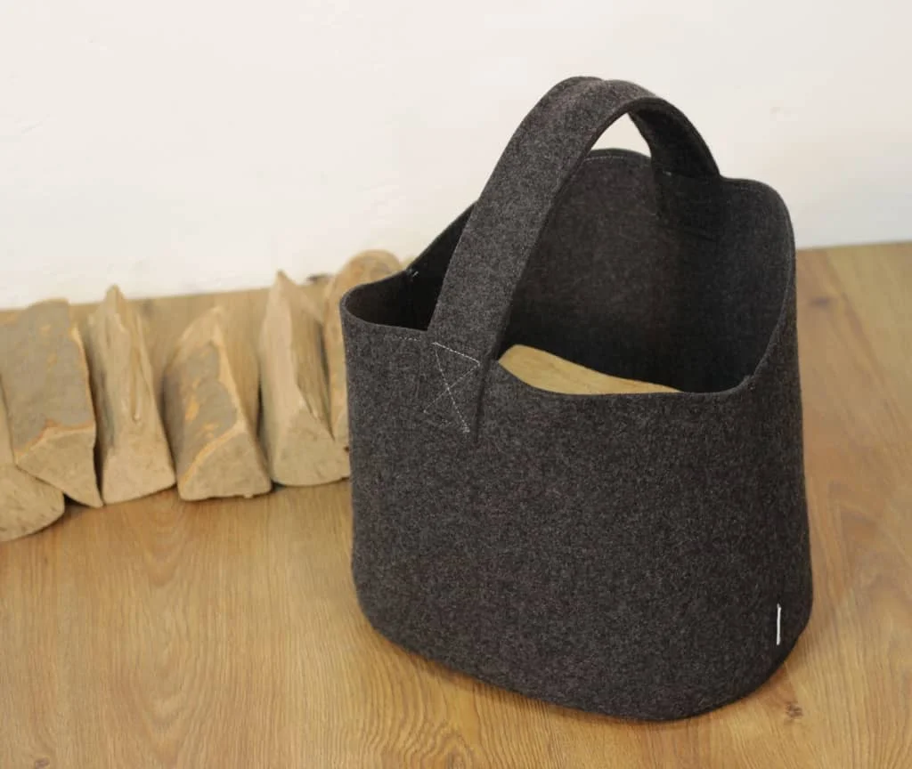 Filztasche mit Tragegriffen für Kaminhoz 