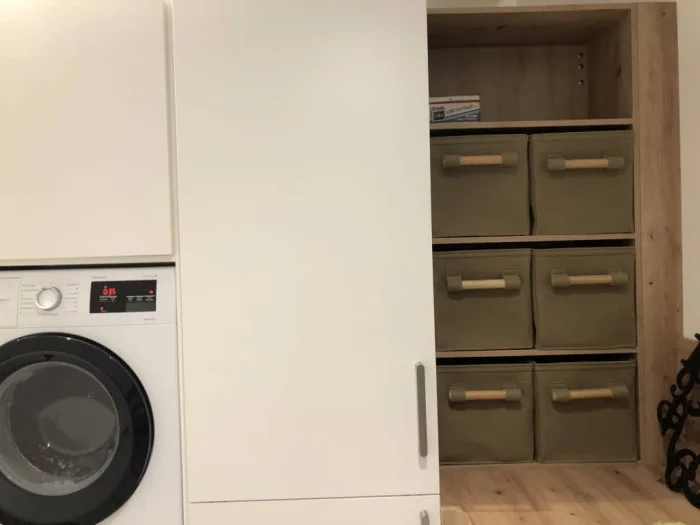 Filzkorb mit Holzgriff Waschraum