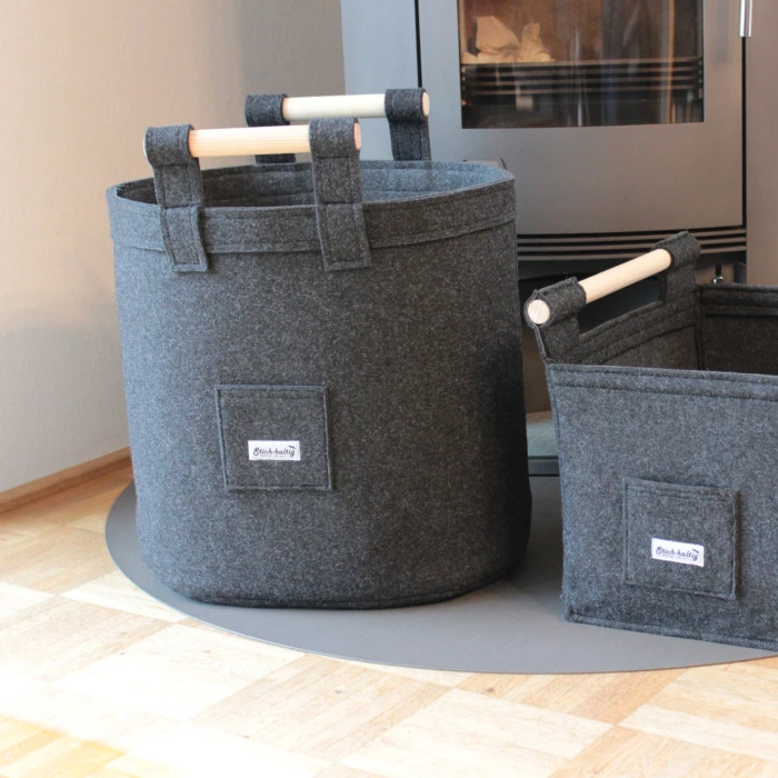 Set aus zwei Filzkörben für Kamin und Ofen
